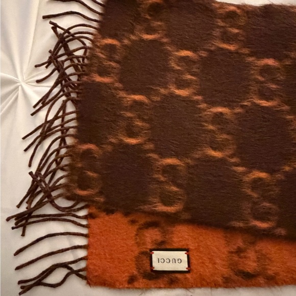 Gucci Vibrant Orange and Rich Brown Alpaca Scarf - Picture 8 of 8